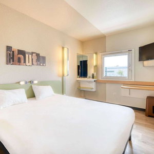 Hotel Ibis Budget Versailles Trappes cazare Trappes