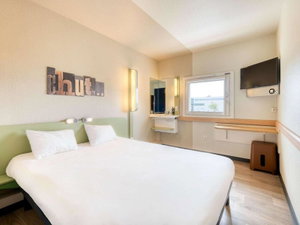 Hotel Ibis Budget Versailles Trappes cazare Trappes