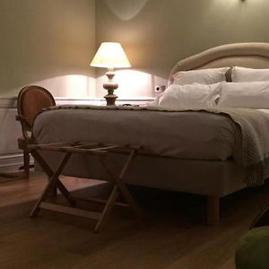 Hotel Hôtel De Londres cazare Fontainebleau