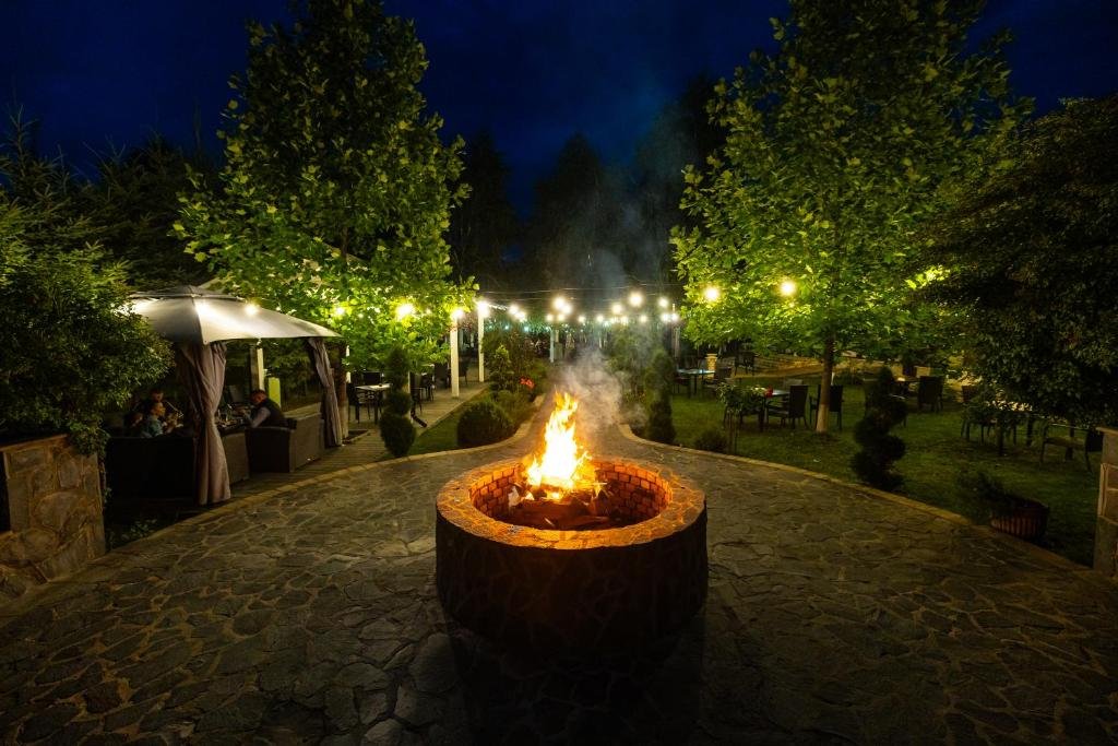 Hotel Pensiunea Aristocratis