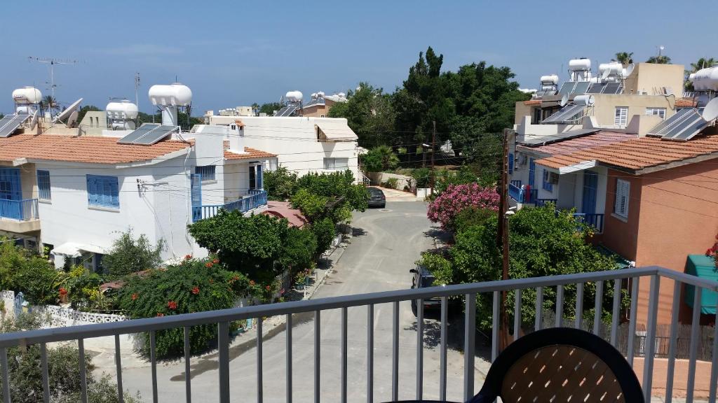 dal travel Faneromeni Court