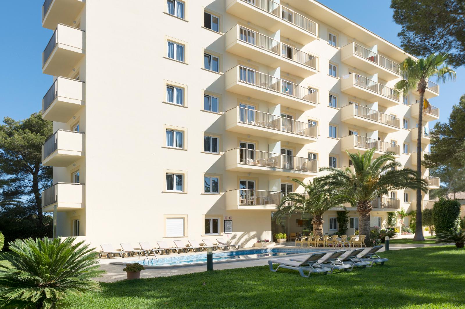 Cabot Tres Torres Apartamentos