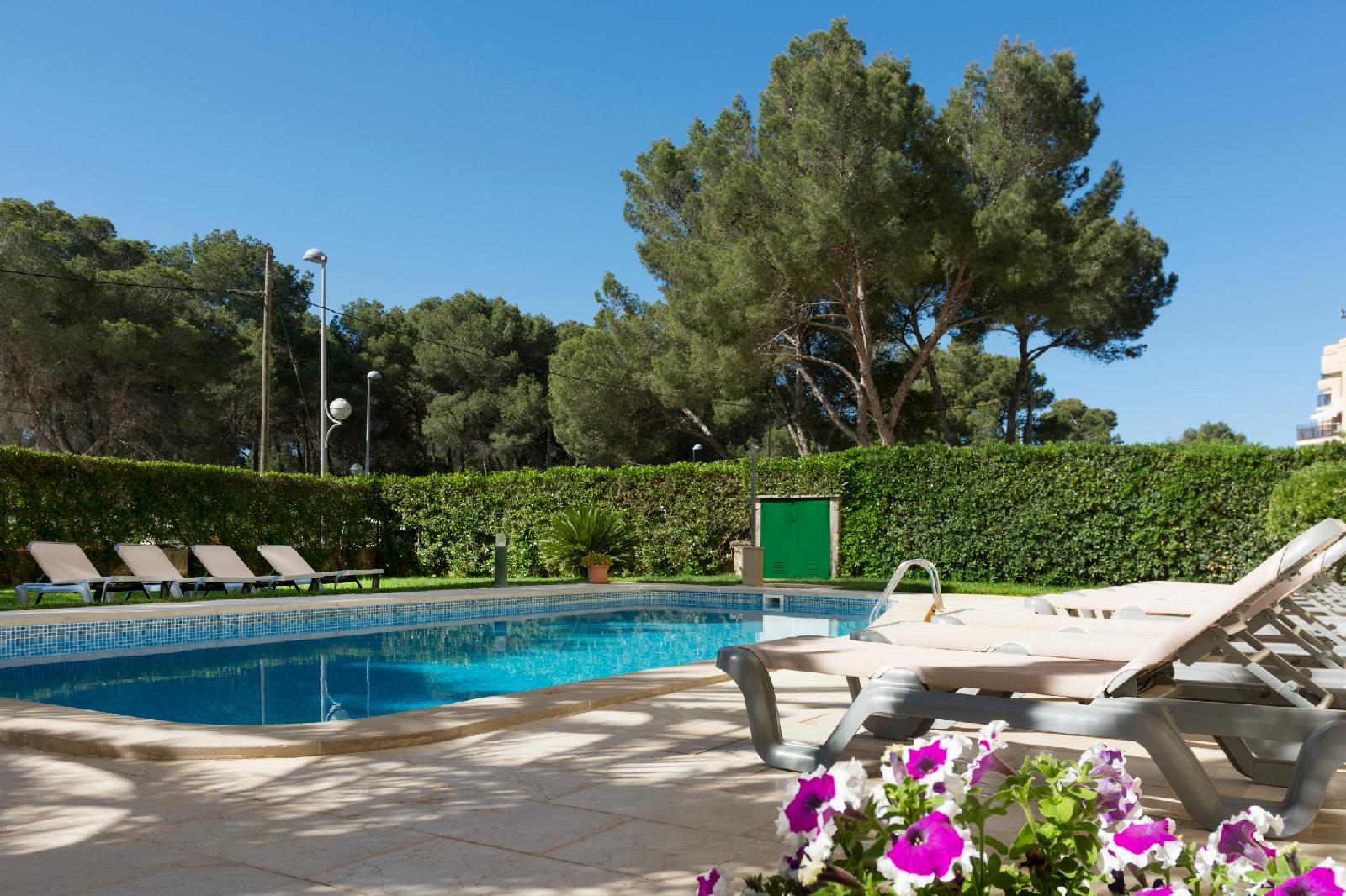 Cabot Tres Torres Apartamentos