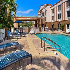 Hotel Best Western Plus Ambassador Suites Venice cazare Venice