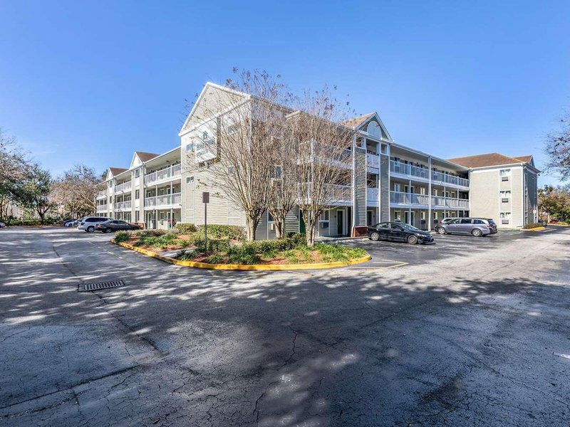 Hotel Hometowne Studios By Red Roof Orlando - Casselberry