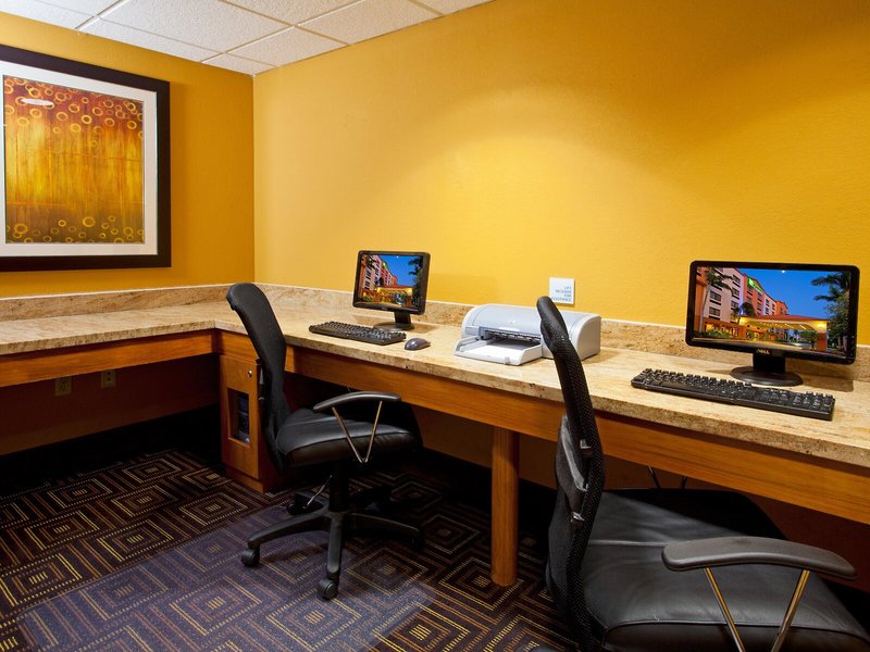 Hotel Holiday Inn Express & Suites Ft. Lauderdale Airport West