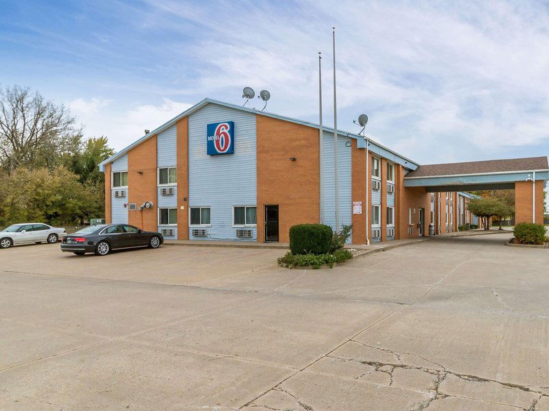Hotel Motel 6 Davenport, Ia