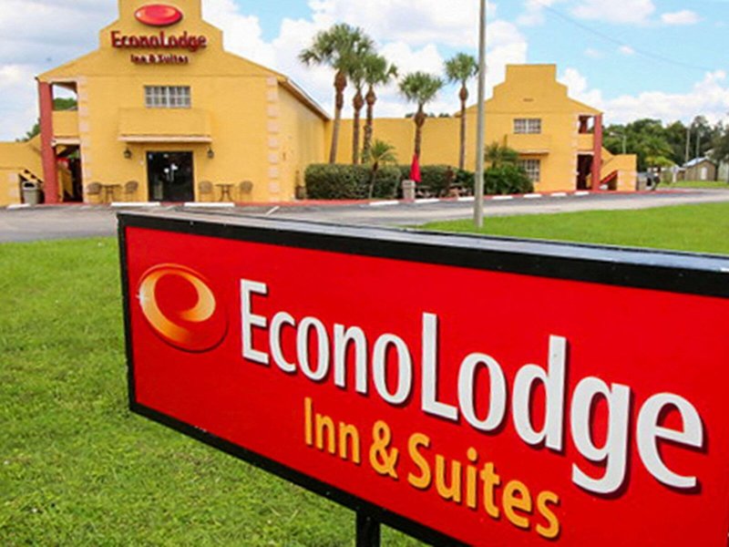 Hotel Econo Lodge Inn & Suites Maingate Central