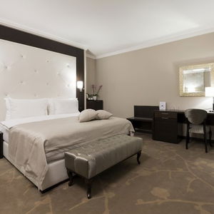 Hotel Hotel Constantine The Great cazare Belgrade