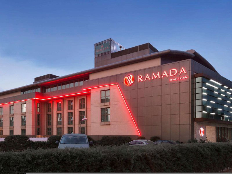 Hotel Ramada By Wyndham Gemlik