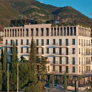 Hotel Porto Palace cazare Tivat