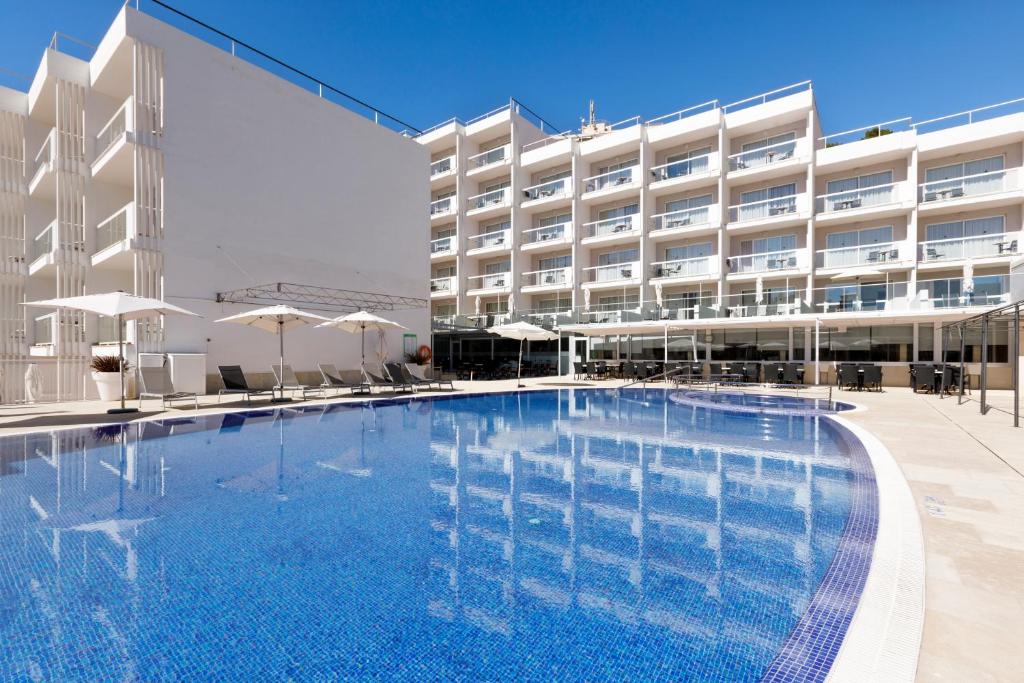 dal travel Aparthotel Y Hotel Paguera Beach