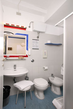 Hotel Cairoli