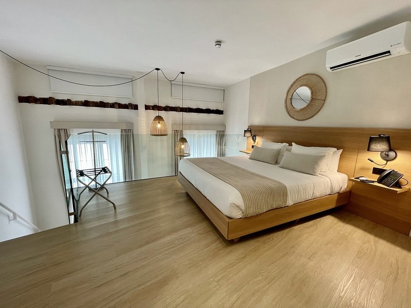 Hotel Emblemtico Hi Suites