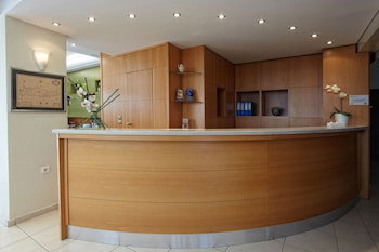 Dimitra Hotel And Apartments