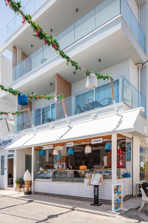 Hotel Skipper Beachfront Suites