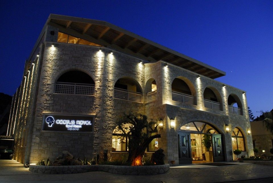 dal travel Cactus Royal Hotel