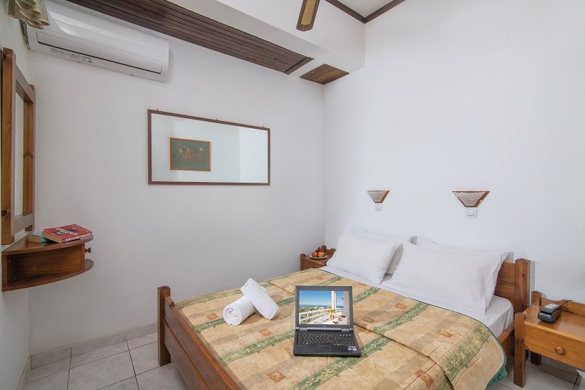 dal travel Iliostasi Beach Apartments