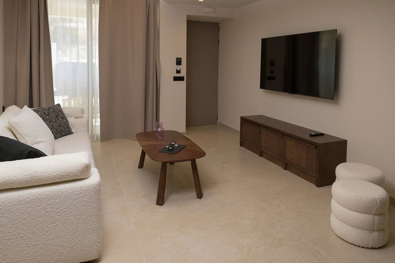 dal travel The Z Suites