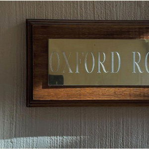 Hotel Victoria House Motor Inn cazare Croydon