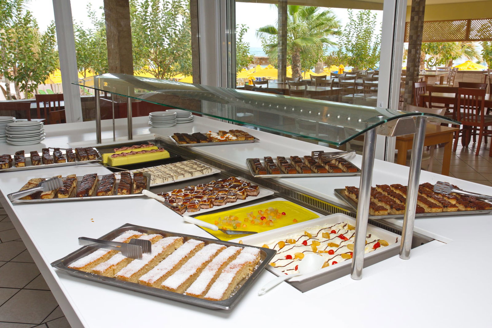 dal travel Eri Beach & Village
