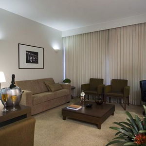 Hotel Bonaparte Bluepoint cazare Brasilia