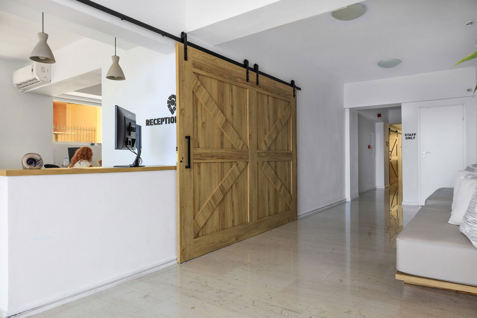 Hotel Sea Breeze Hotel