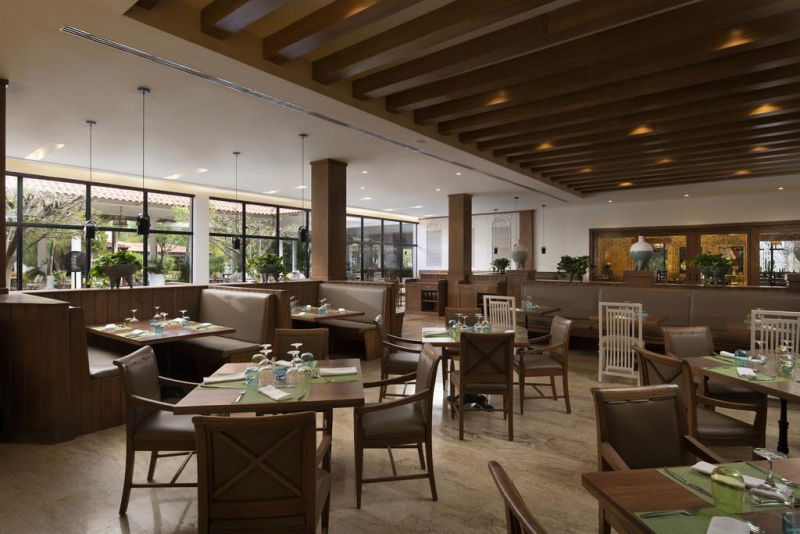 Hotel Meliá Caribe Beach Resort