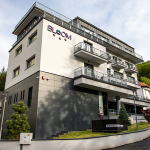 Hotel Bloom cazare Calimanesti-Caciulata