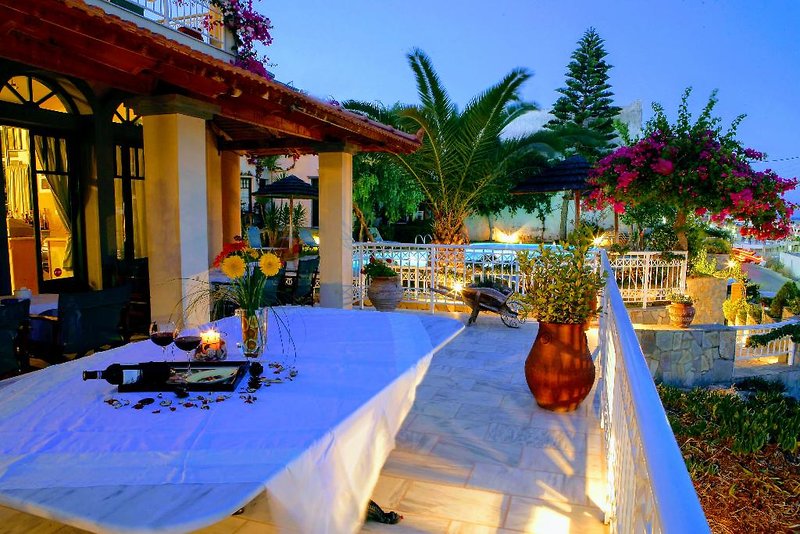 Aquarius Exclusive Hotel
