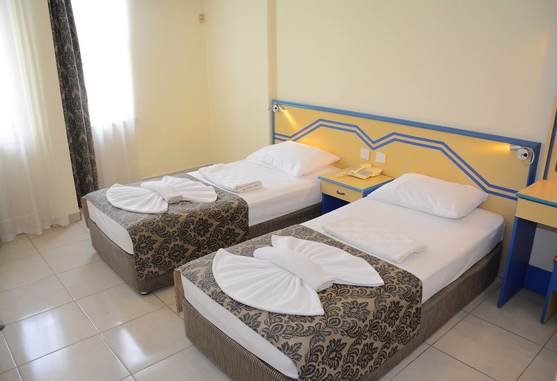 Almera Apart Hotel