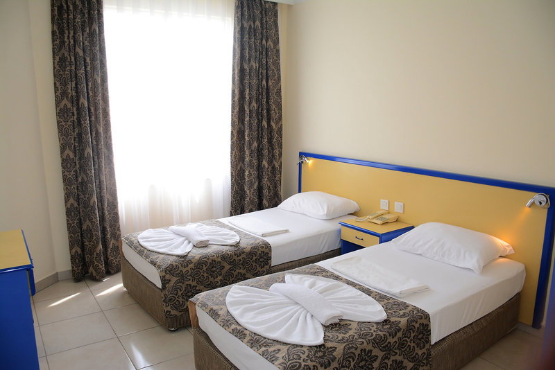 Almera Apart Hotel