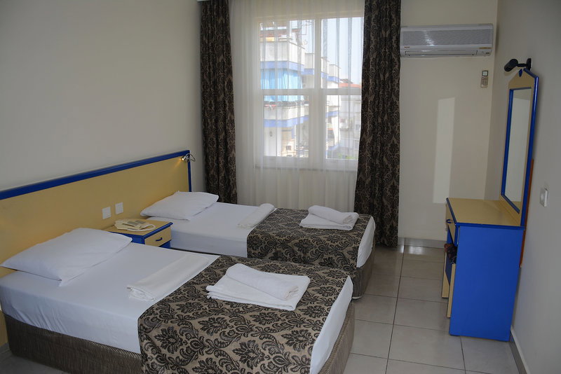 Almera Apart Hotel
