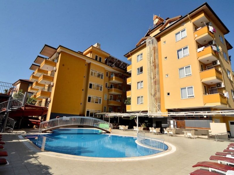 Rose Garden Apart Hotel