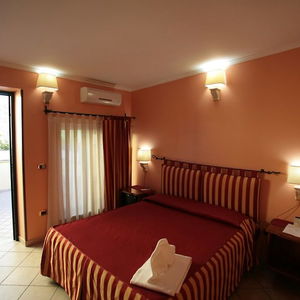 Hotel Airport One Hotel cazare Fiumicino