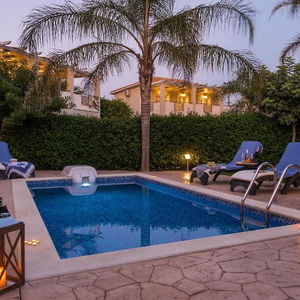 Hotel Mamfredas Resort cazare Tsilivi