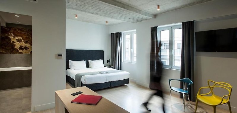 Hotel Art Suites Korai