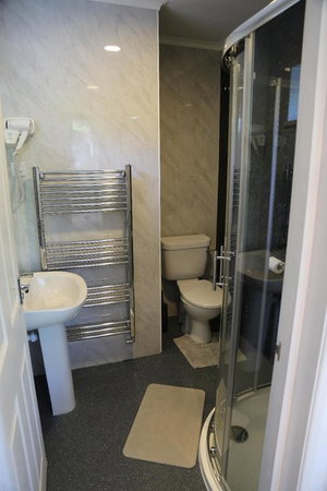 Hotel Debden Guest House cazare Londra