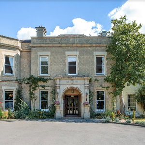 Hotel Woodlands Manor cazare Bedford