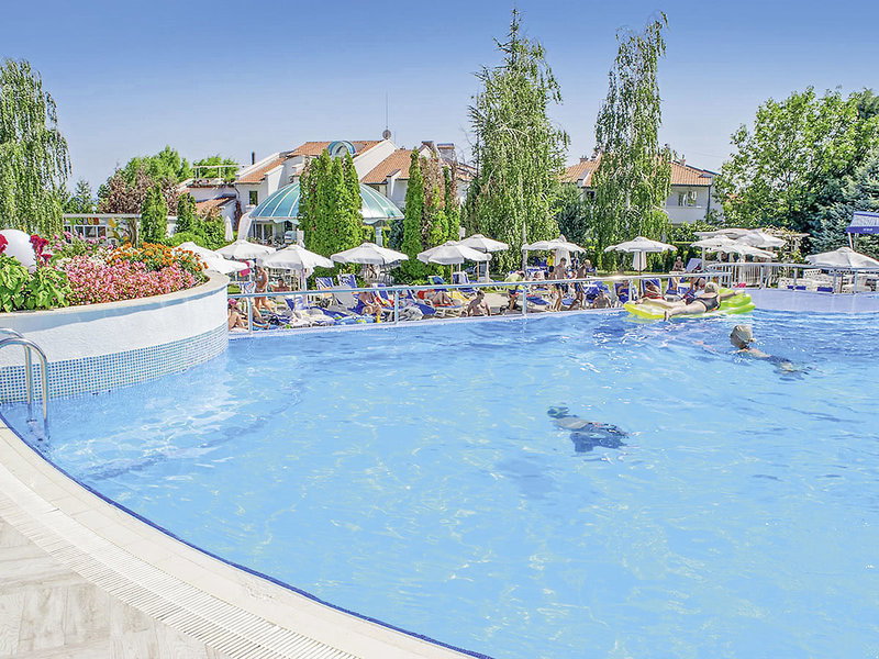Sineva Beach