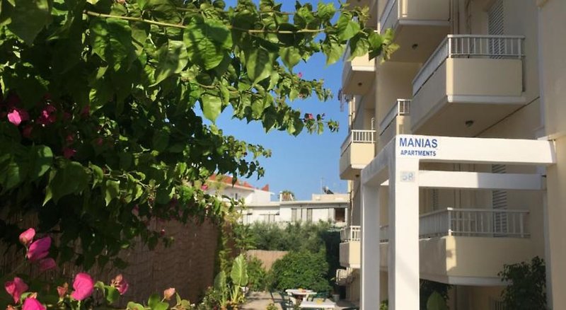 Manias Apartments