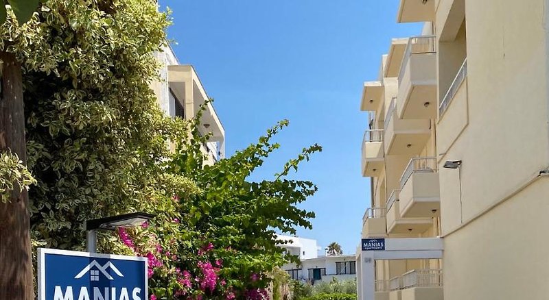 Manias Apartments