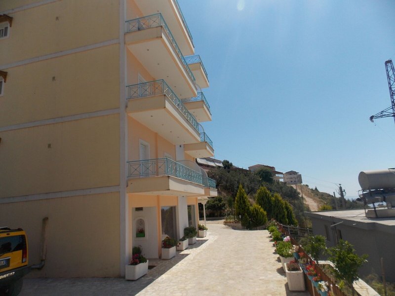 Miracle Apartments