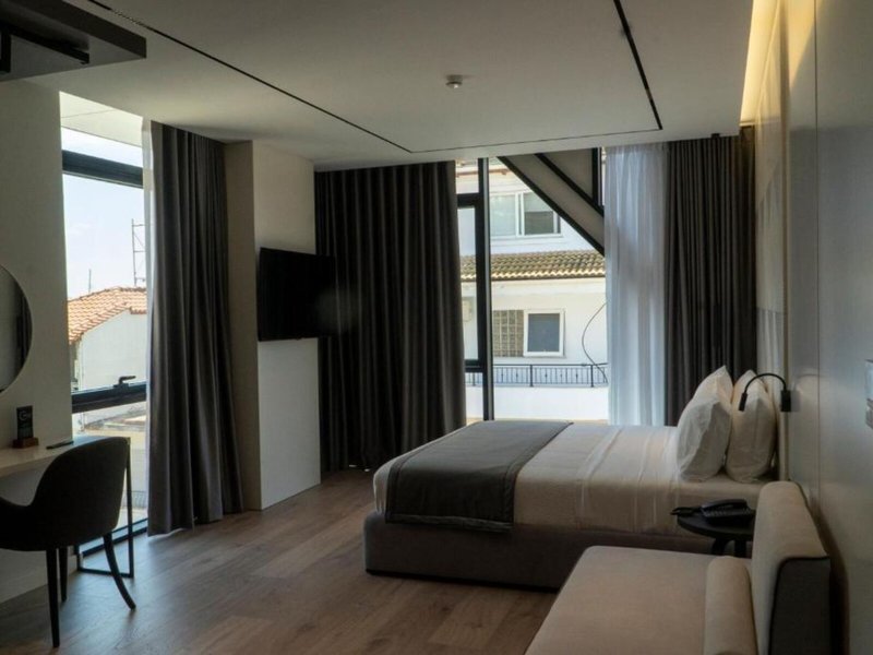 Center Hotel