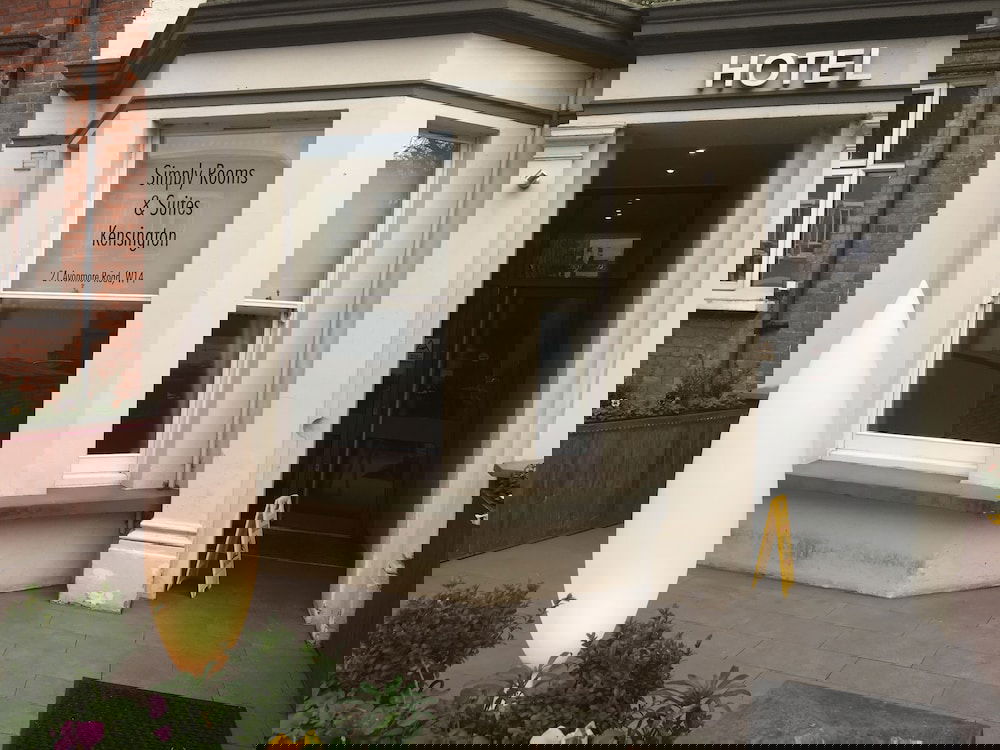 Hotel Simply Rooms & Suites