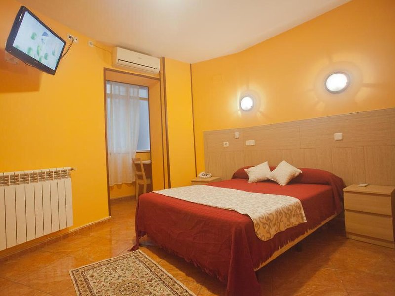 Hotel Hostal Cc Atocha