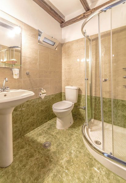 Hotel Limeri Traditional Guest House