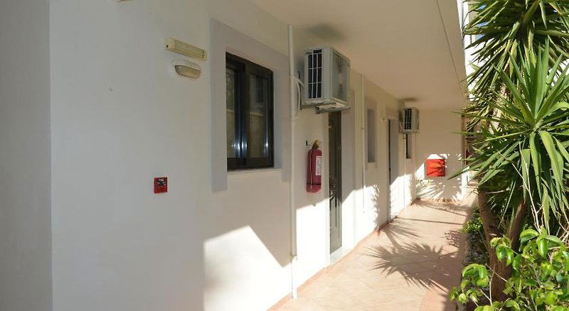 Hotel Golden View Studios