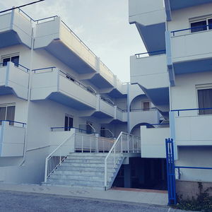 Hotel Pyrgos Hotel Apartments cazare Kremasti