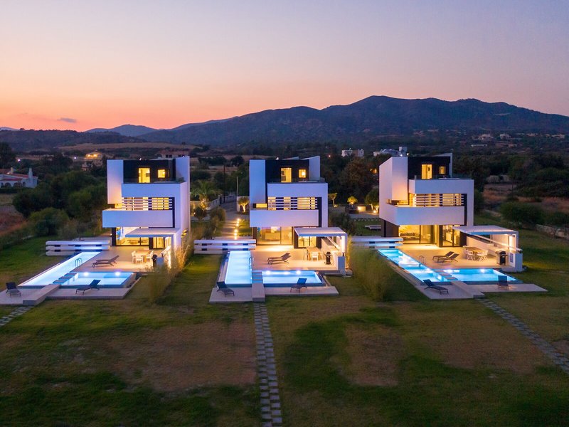 Albatross Villas